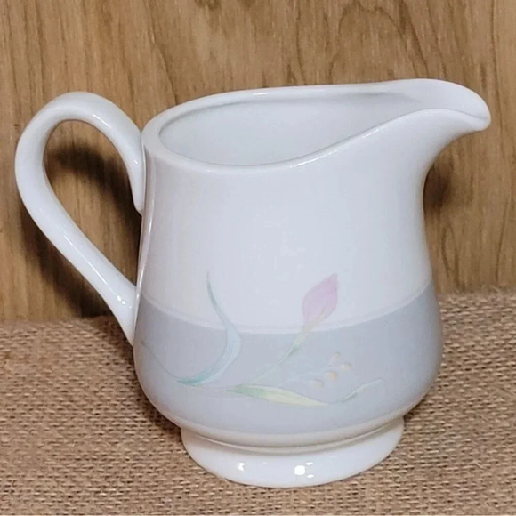 Vtg. Remembrance Collection Porcelain Sugar Creamer Set Pastel Floral1985 - Picture 4 of 9